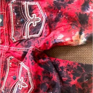 I’m trying to down size my closet